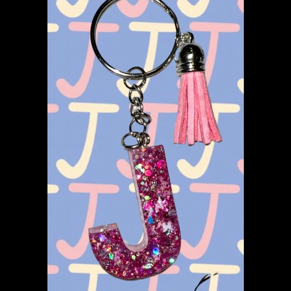 Letter J glitter resin keychain